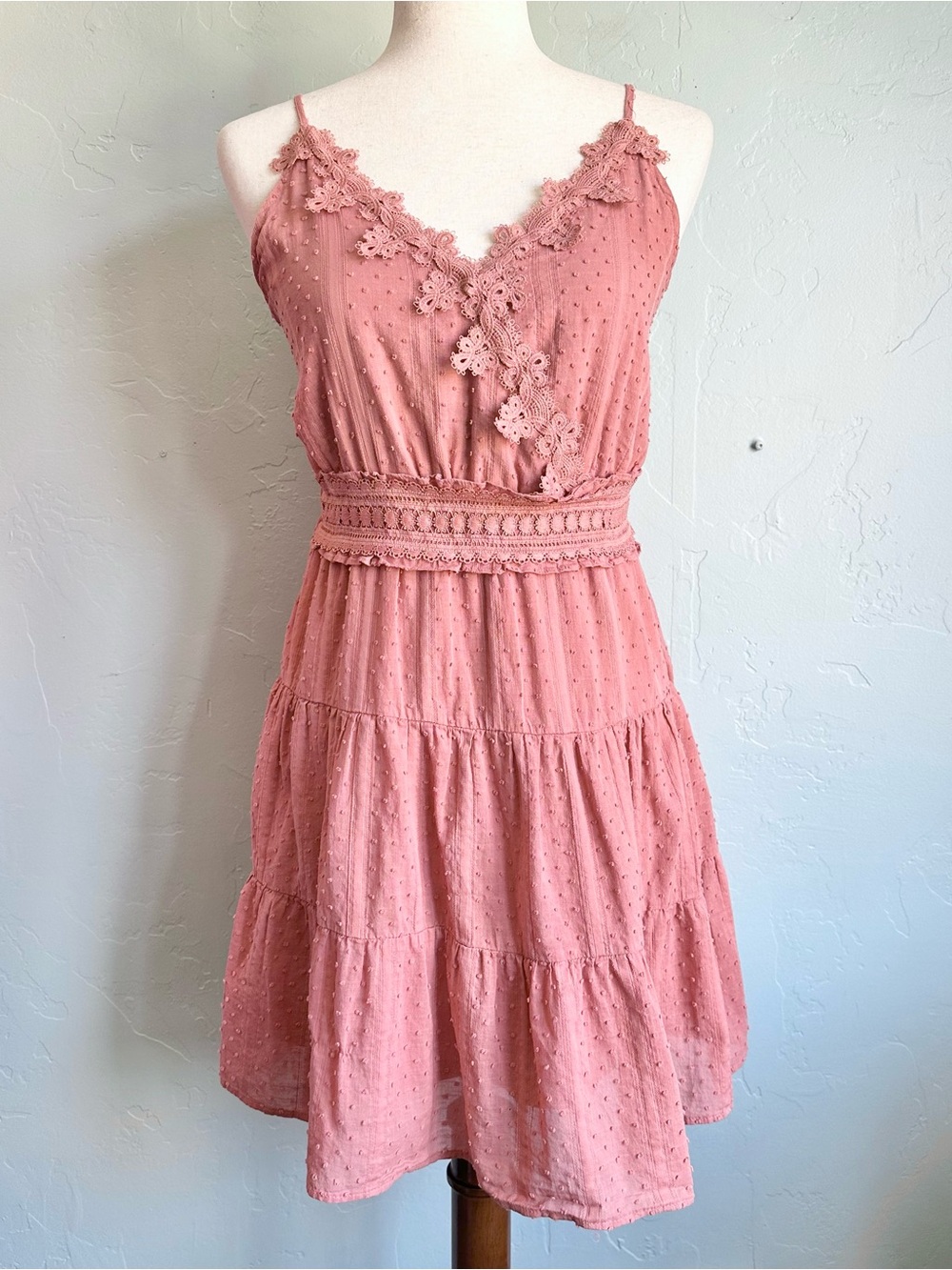 mine Pink Sleeveless Lace Trim Mini Dress
